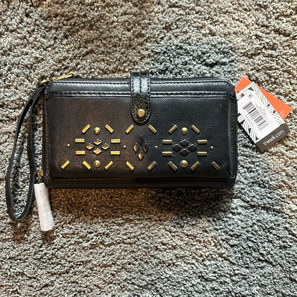 The Sam Smartphone crossbody